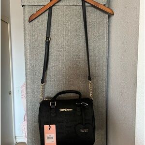Black juicy couture shoulder bags with handles